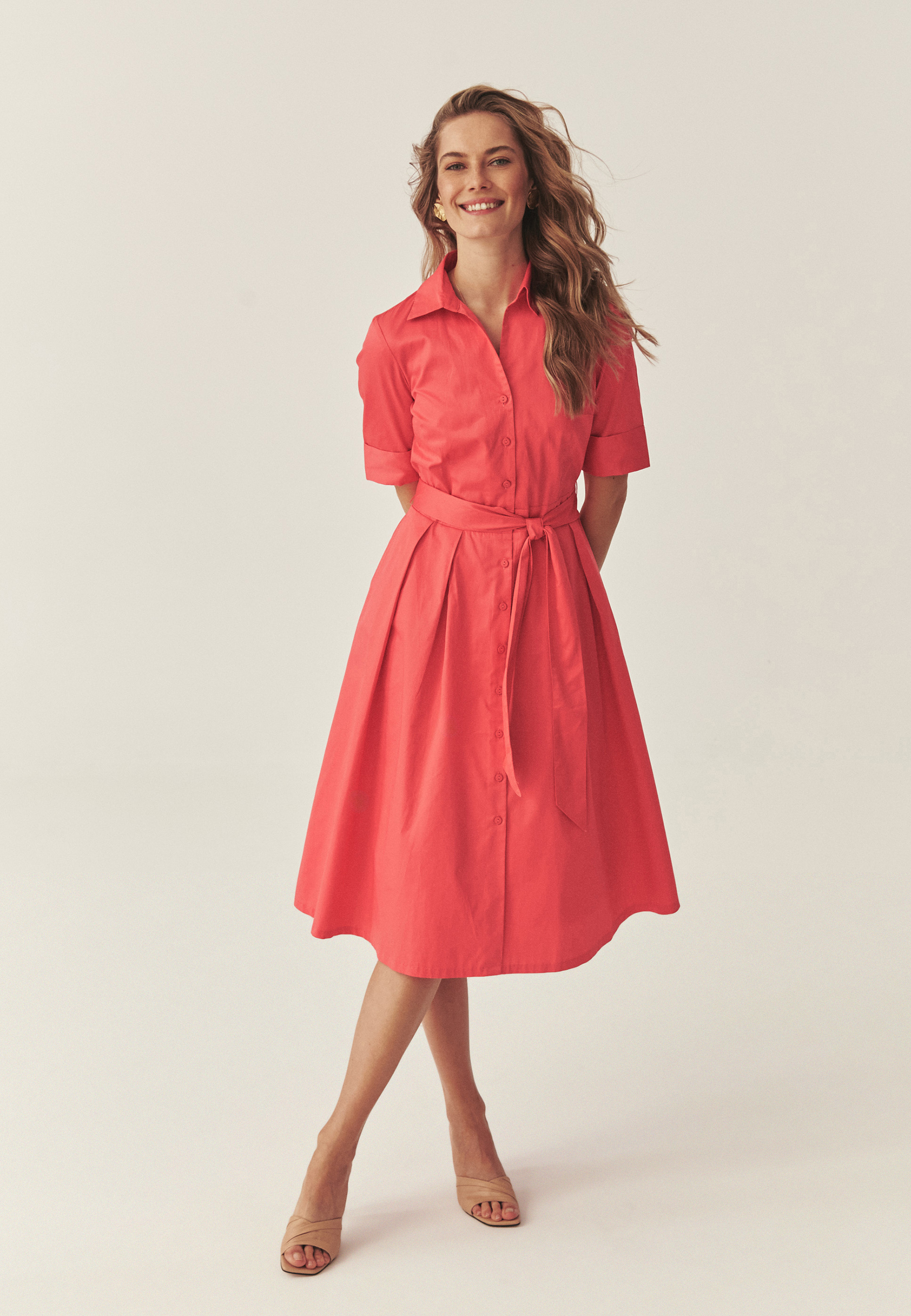 ROZŠÍŘENÉ BAVLNĚNÉ ŠATY – NIKI 1