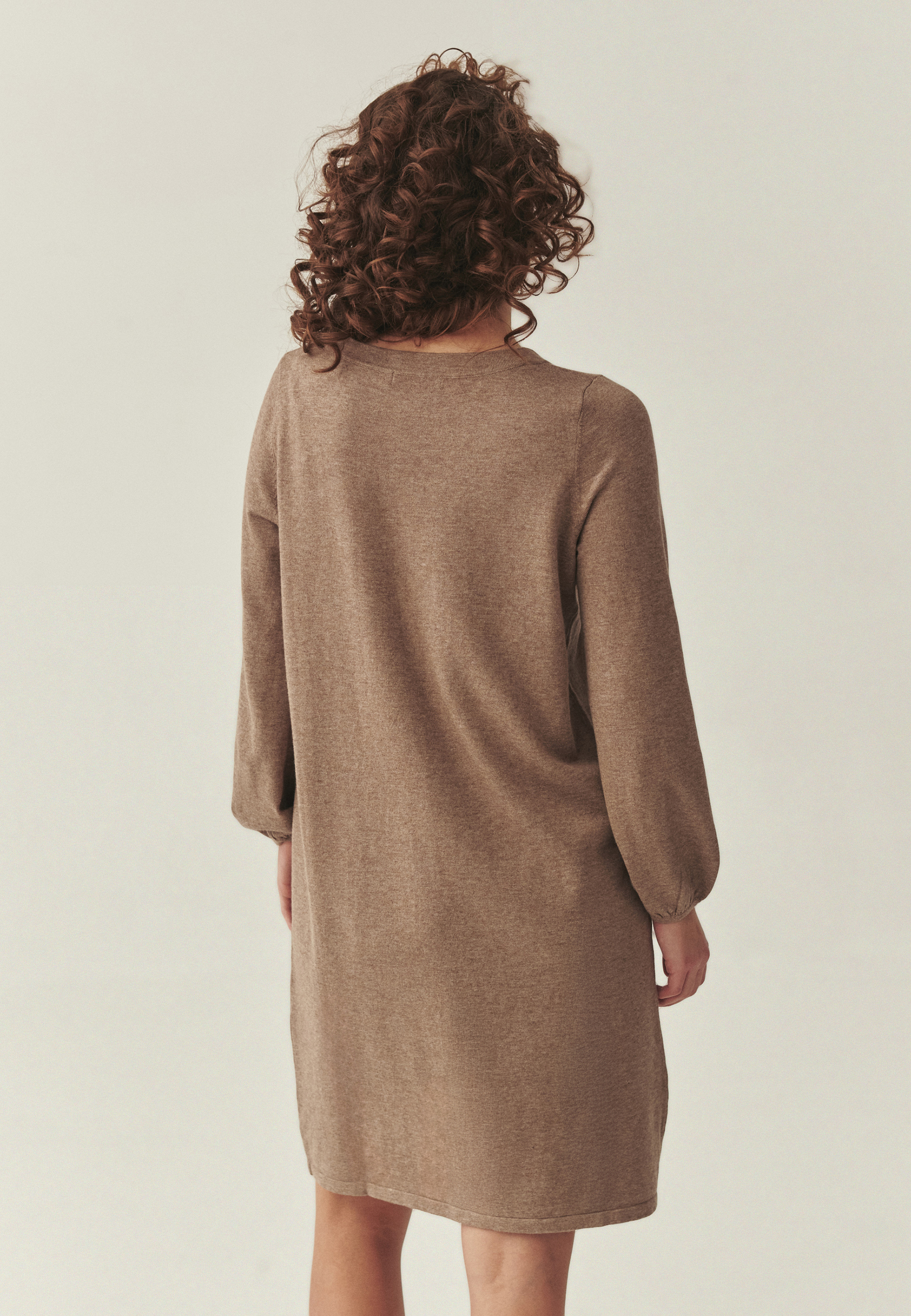 DZIANINOWA SUKIENKA Z BAWEŁNĄ - LUSA 1 BEŻOWY 2
