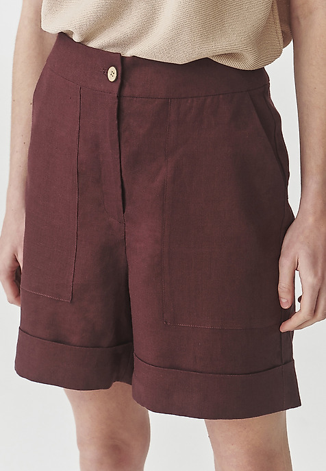 LADIES’ LINEN SHORTS WITH COCONUT BUTTON - ERIO PURPLE 2