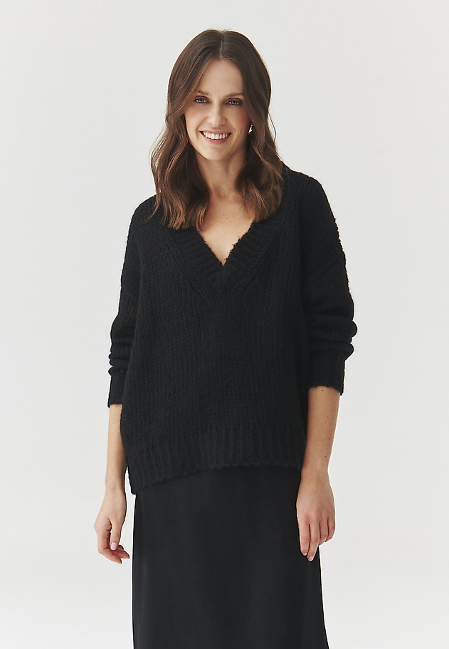 OVERSIZOWY SWETER Z WEŁNĄ I MOHERERM — DAHLIA OVERSIZOWY SWETER Z WEŁNĄ I MOHERERM — DAHLIA CZARNY 7
