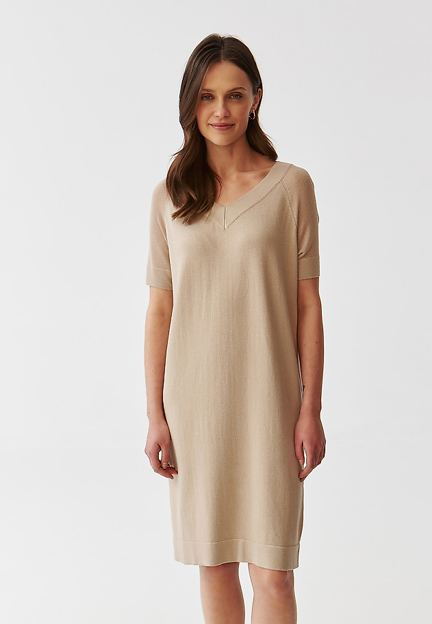 LADIES’ SHIMMER DRESS MADE FROM LUREX YARN - TAYA LADIES’ SHIMMER DRESS MADE FROM LUREX YARN - TAYA BEŻOWY 2