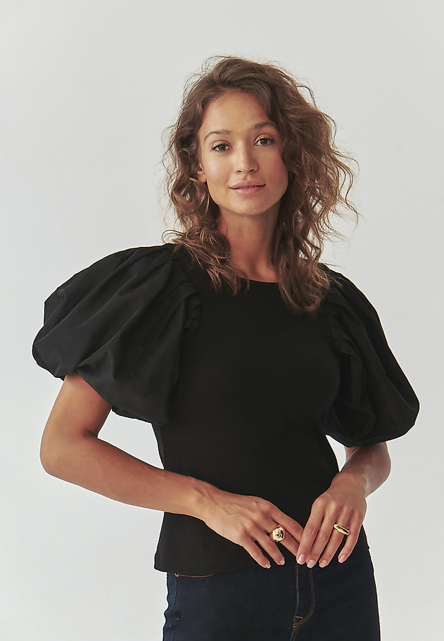 LADIES’ FITTED BLOUSE WITH PUFFED SLEEVES - MENORIA LADIES’ FITTED BLOUSE WITH PUFFED SLEEVES - MENORIA BLACK 2
