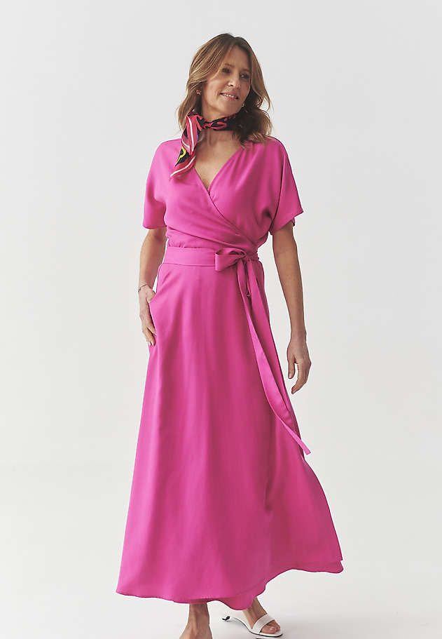 LYOCELL ENVELOPE DRESS - ZERWINA LYOCELL ENVELOPE DRESS - ZERWINA RÓŻOWY 1