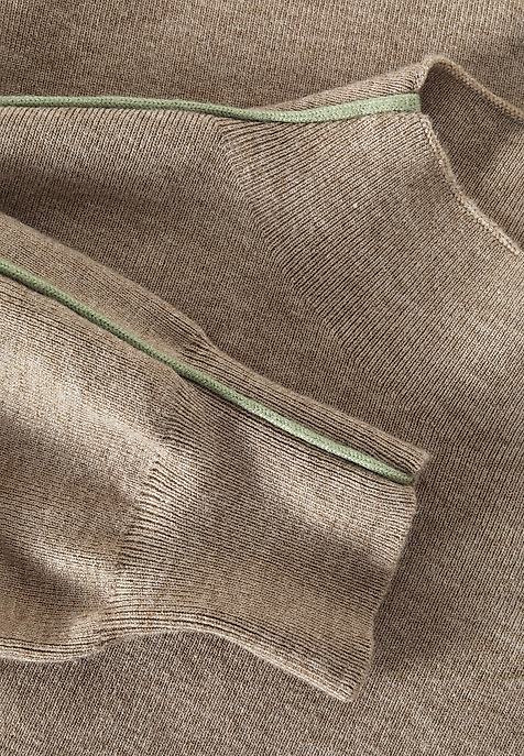 LADIES' SWEATER WITH A BOAT NECKLINE AND DECORATIVE PIPING - CORALINE BEIGE 2