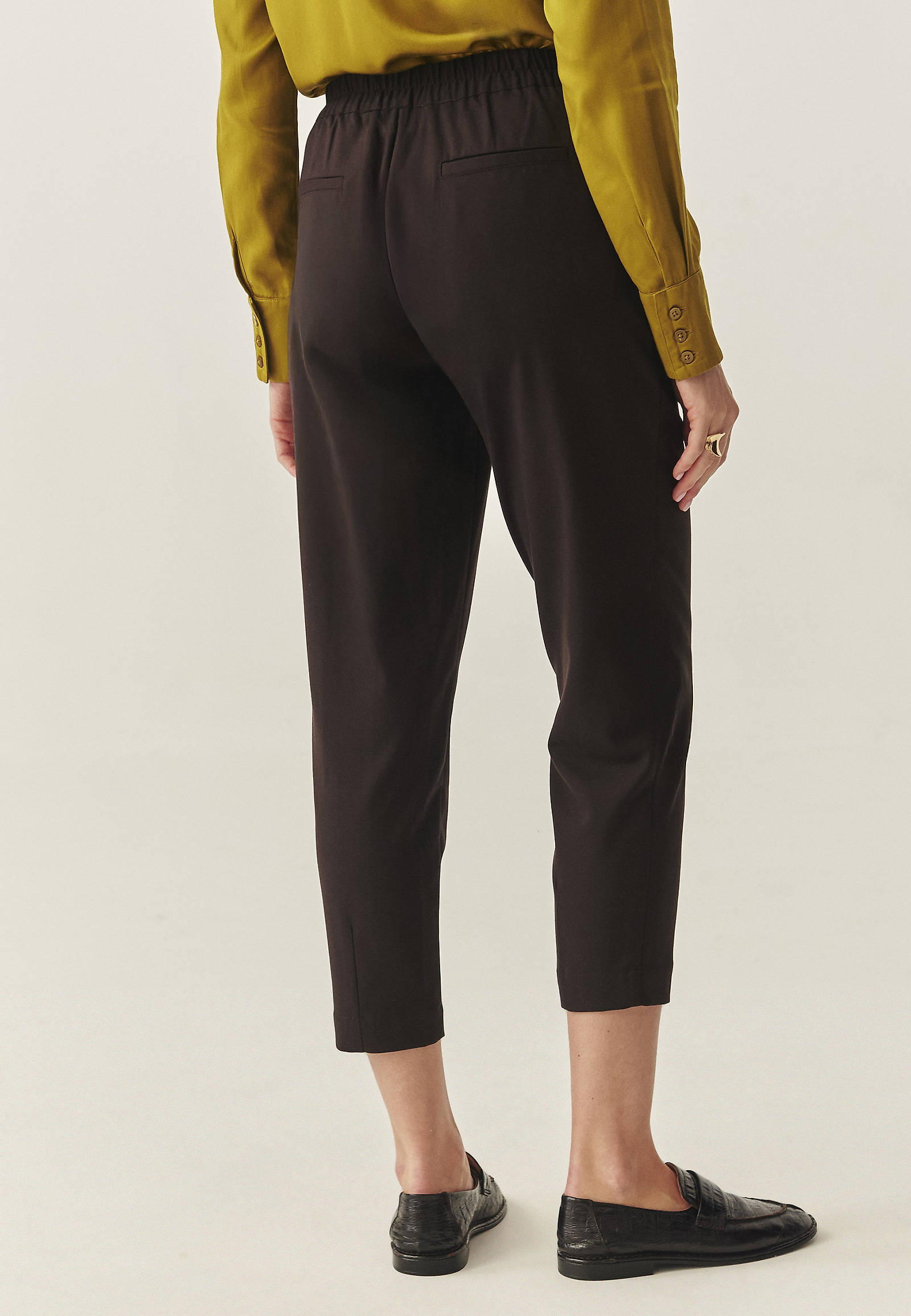 CIGARETE CLASICE CU CULOARE DE CIOCOLATĂ NEAGRĂ - DARLINO 1 CIGARETE CLASICE CU CULOARE DE CIOCOLATĂ NEAGRĂ - DARLINO 1 MARO 117535