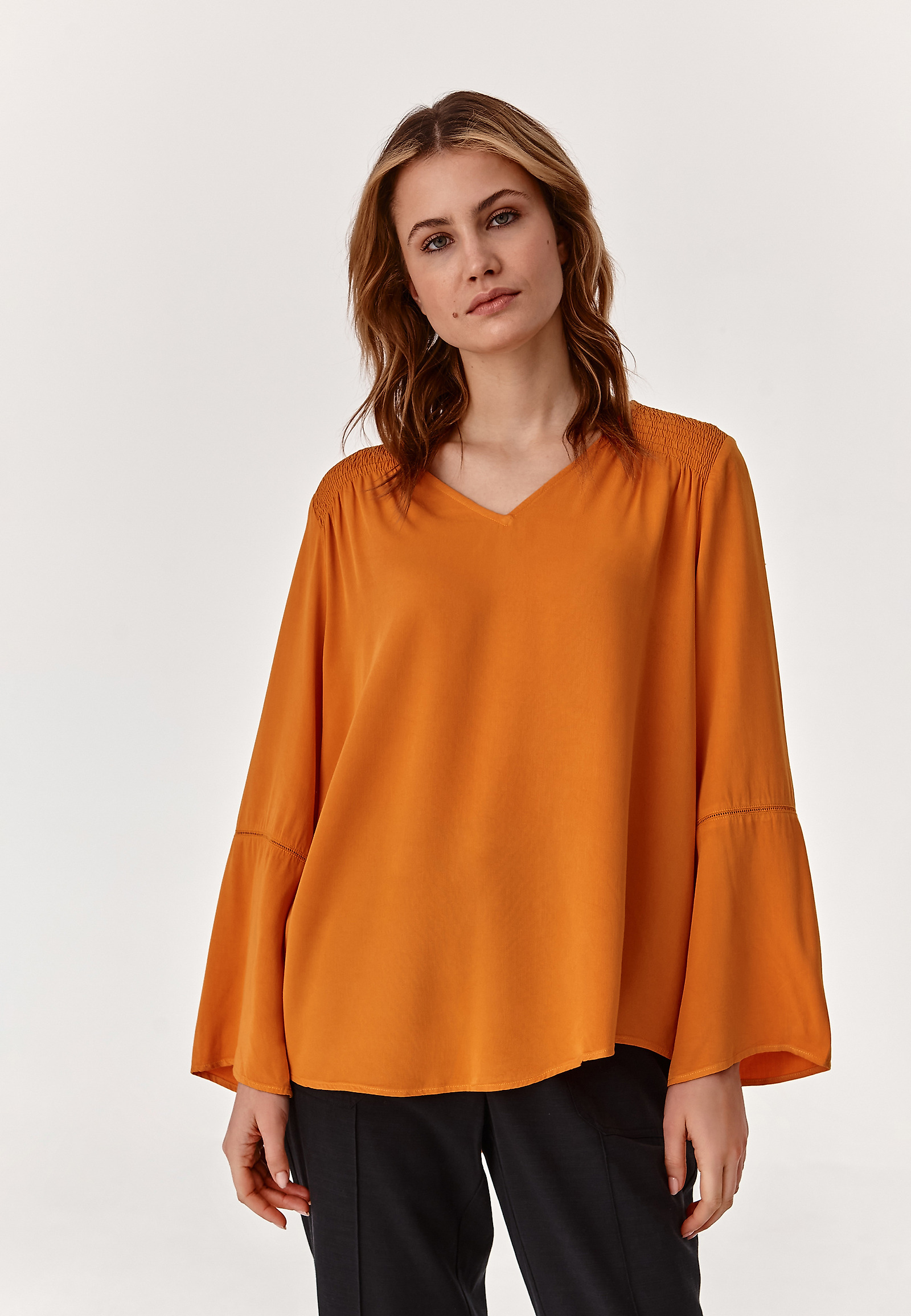 ŽENSKA BLUZA ALANDA 1 ŽENSKA BLUZA ALANDA 1 RUMENA 76125