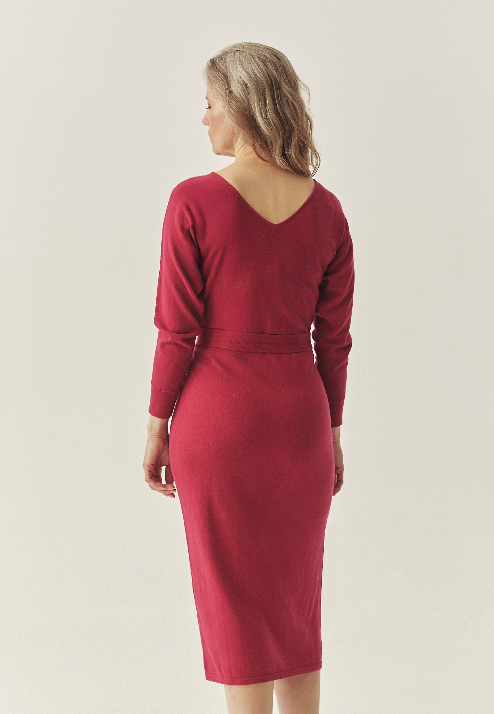 KNITTED MIDI DRESS WITH WOOL - VESSTA KNITTED MIDI DRESS WITH WOOL - VESSTA RED 117594