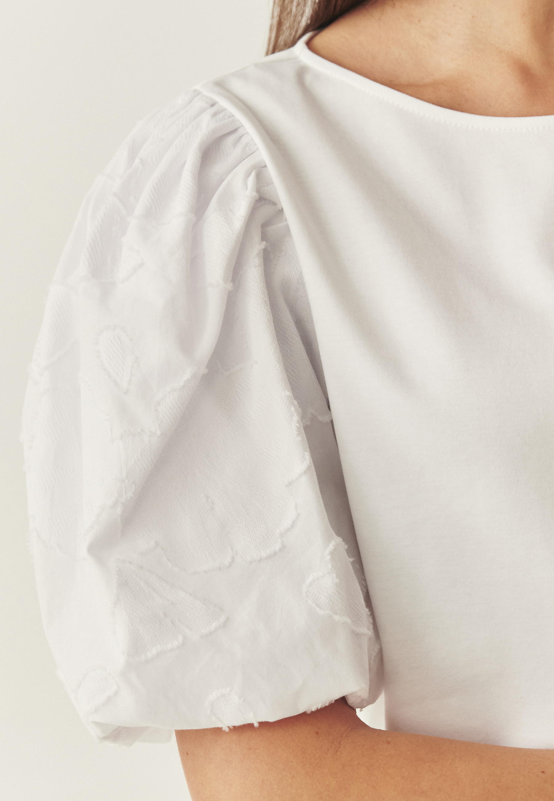 BAWEŁNIANA BLUZKA Z BUFKAMI - RIKA BIAŁY 2