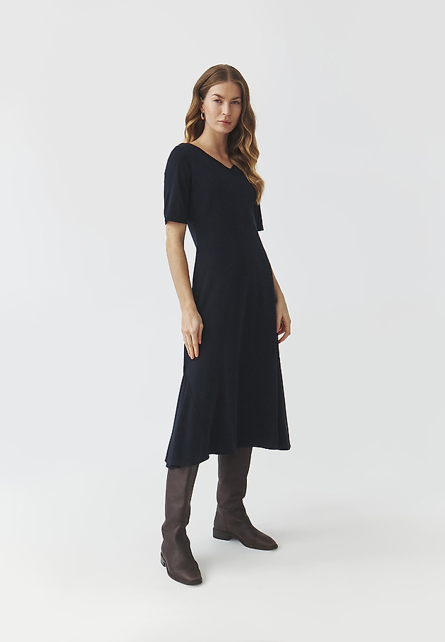 SHORT SLEEVE MIDI DRESS — ARIA 2 SHORT SLEEVE MIDI DRESS — ARIA 2 GRANATOWY 2