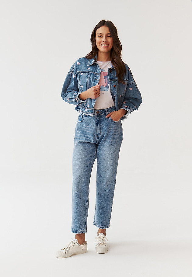 OVERSIZED LADIES’ DENIM JACKET PRINTED WITH HEARTS - NAMIA OVERSIZED LADIES’ DENIM JACKET PRINTED WITH HEARTS - NAMIA BLUE 2
