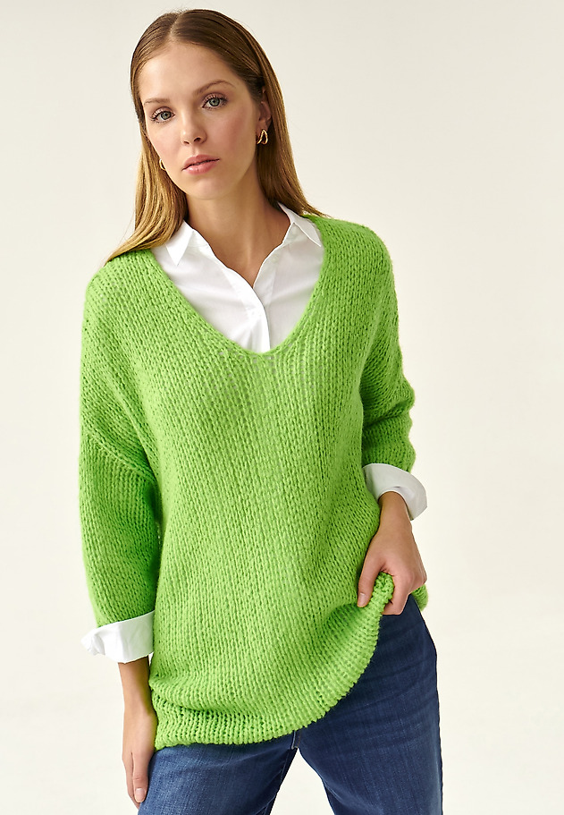 LOOSE SWEATER WITH VISIBLE WEAVE BAJANA LOOSE SWEATER WITH VISIBLE WEAVE BAJANA ZIELONY 3