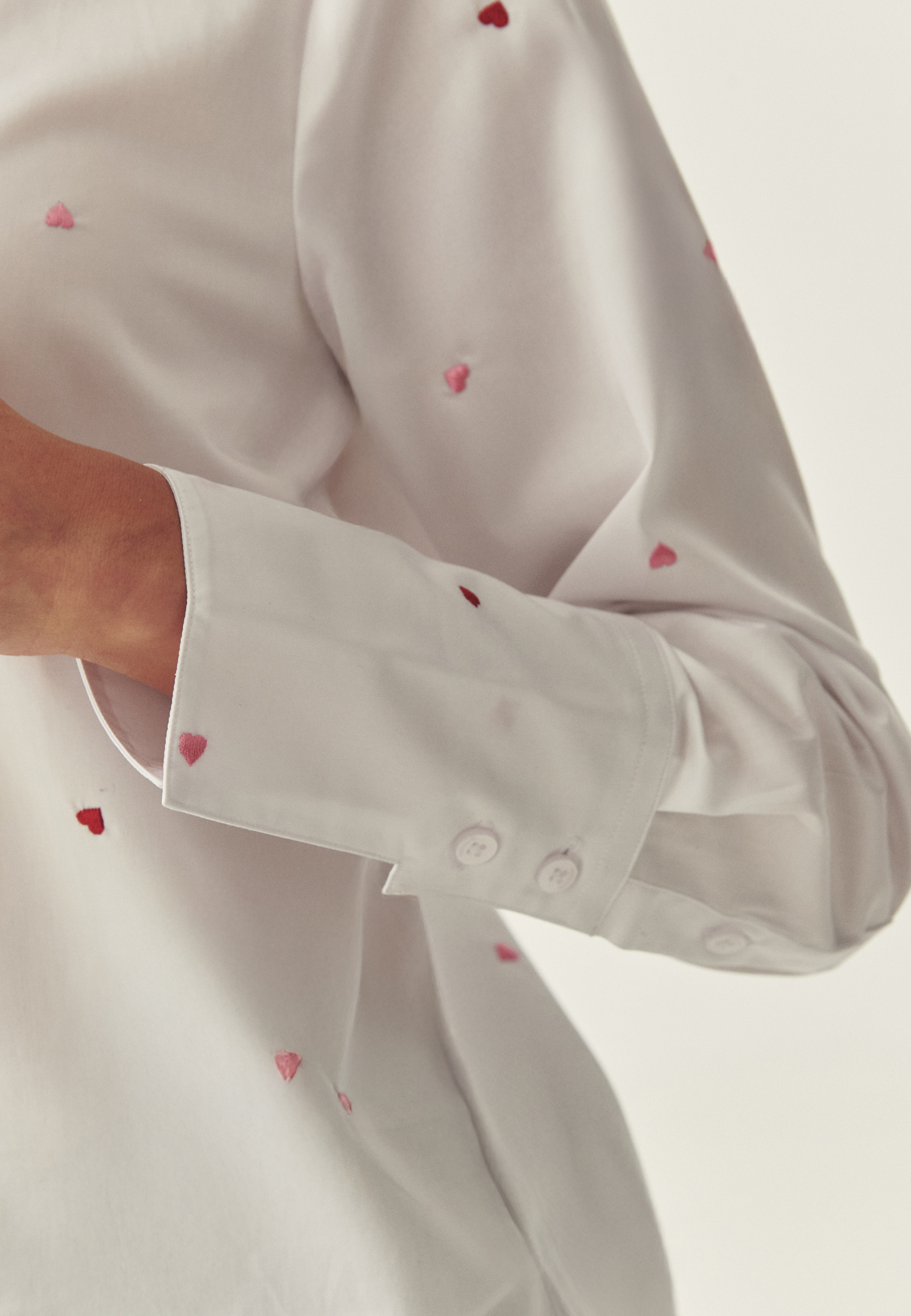 CĂMAȘĂ BRODATĂ DIN BUMBAC - IVAM ALB 2