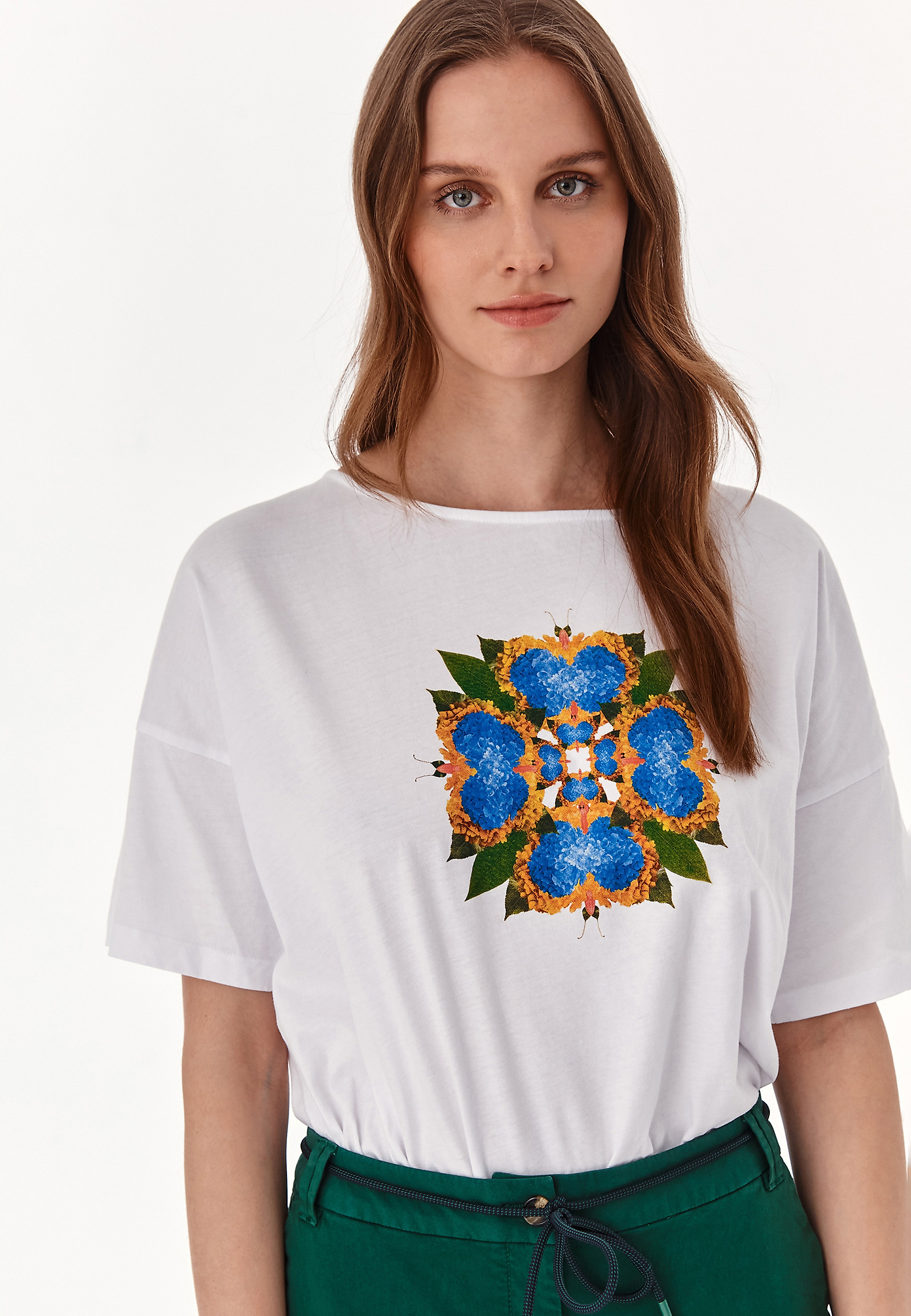 LOOSE LADIES' T-SHIRT MIZA 4 LOOSE LADIES' T-SHIRT MIZA 4 WHITE 78574