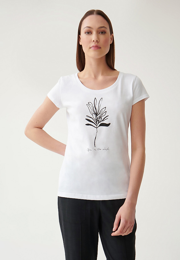 T-SHIRT DAMSKI Z MIEJSCOWYM ROŚLINNYM NADRUKIEM ANTONIA 2 T-SHIRT DAMSKI Z MIEJSCOWYM ROŚLINNYM NADRUKIEM ANTONIA 2 BIAŁY 1