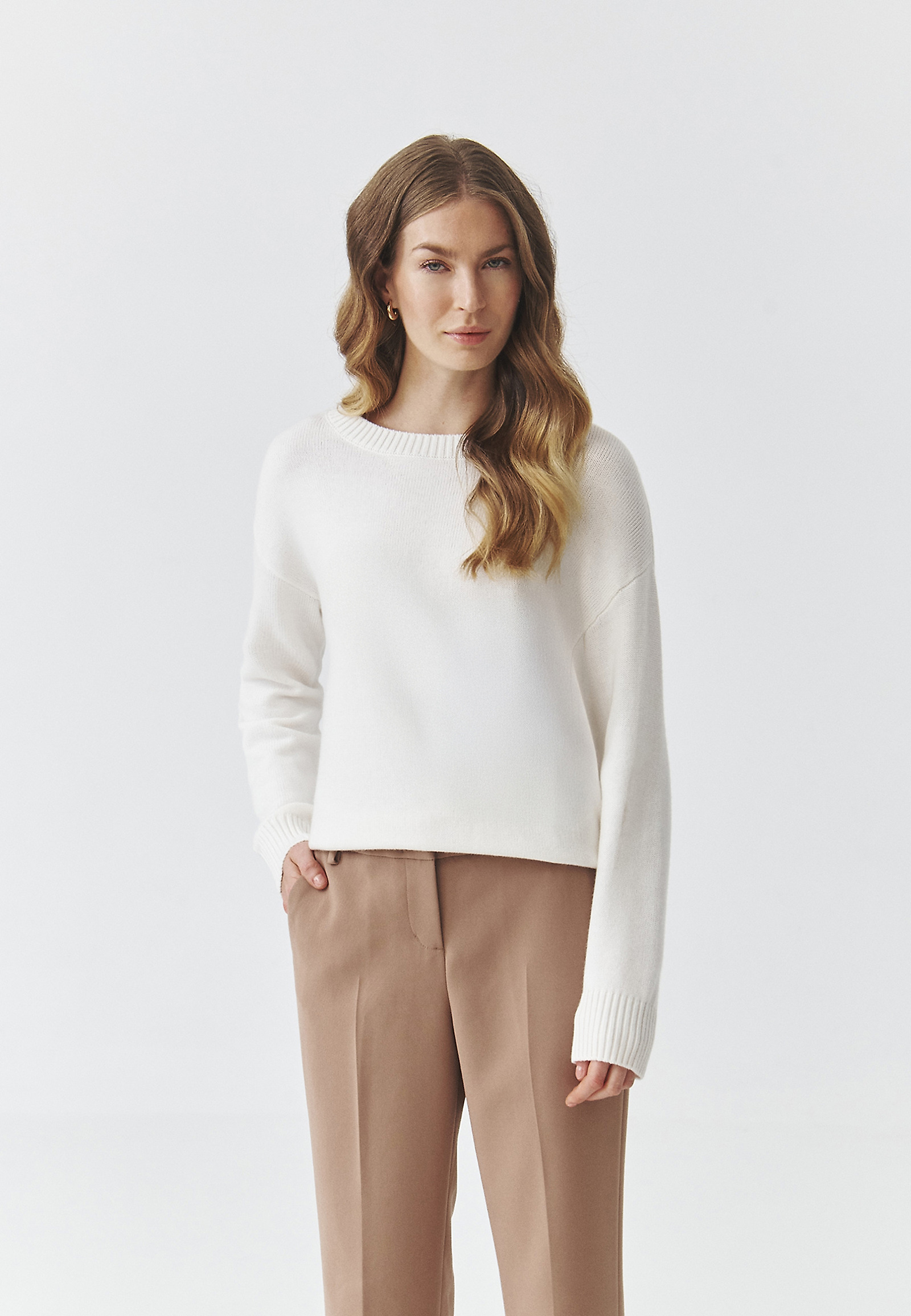 CLASSIC LADIES' JUMPER WITH ROUND NECKLINE — JOEL CLASSIC LADIES' JUMPER WITH ROUND NECKLINE — JOEL ECRU 106801
