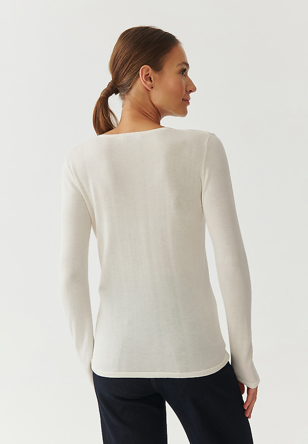 LADIES’ CLASSIC SWEATER - TESSO LADIES’ CLASSIC SWEATER - TESSO ECRU 4