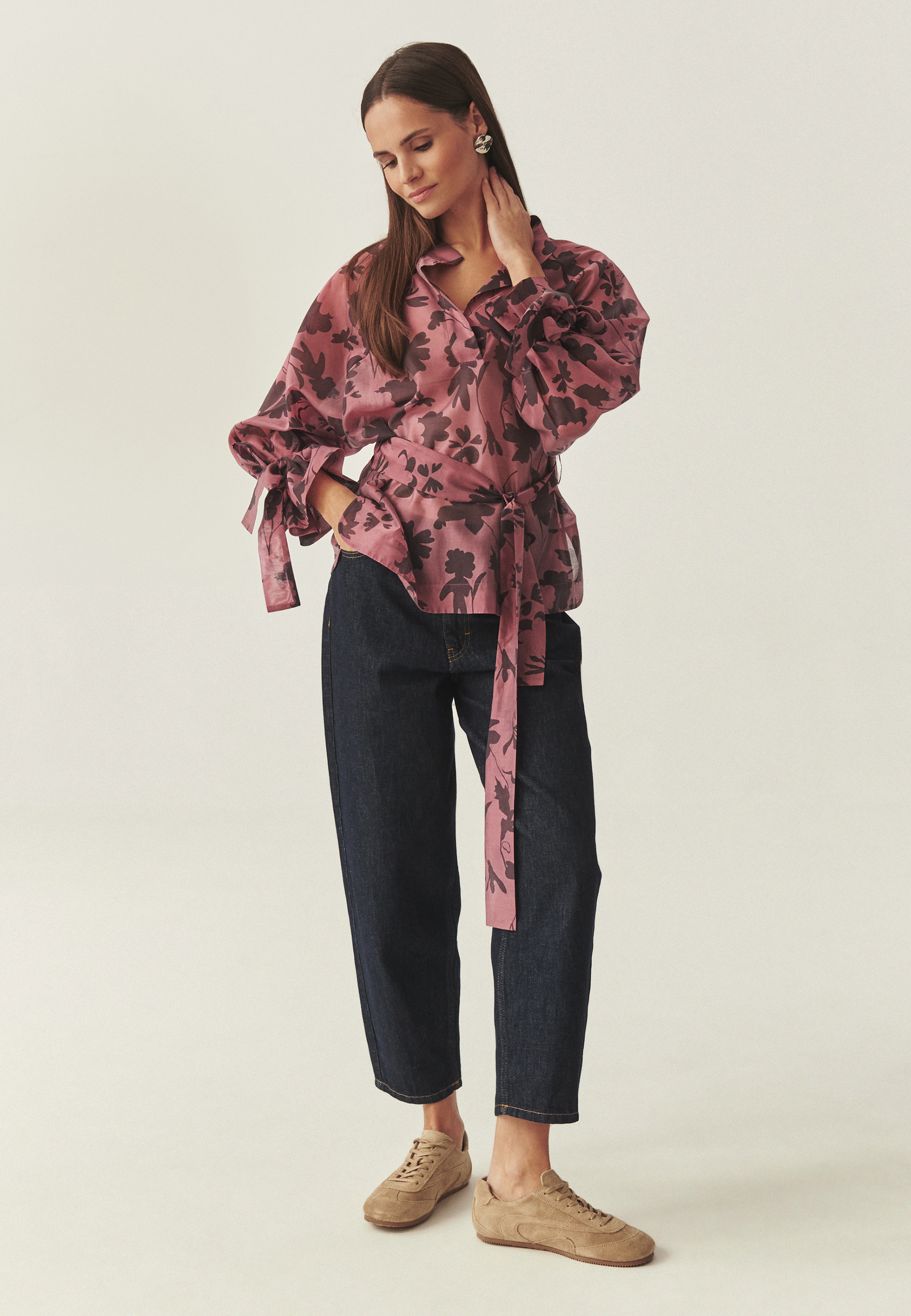 HRADECÍ KOSTKOVANÁ BLŮZA S PÁSEK - TILTA