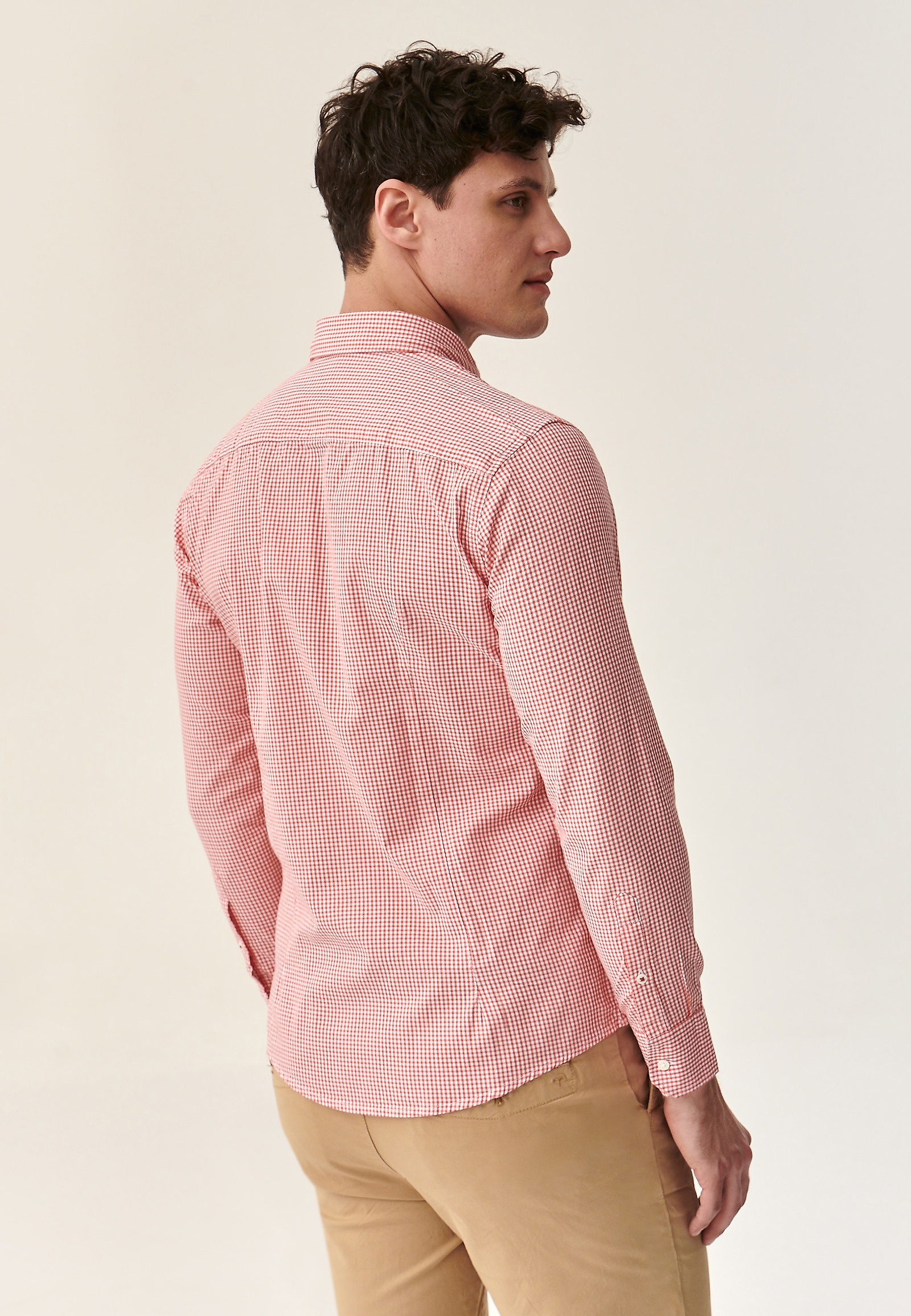 MĘSKA KOSZULA BAWEŁNIANA FIRSTIE 1 MODERN MĘSKA KOSZULA BAWEŁNIANA FIRSTIE 1 MODERN CZERWONY 84224