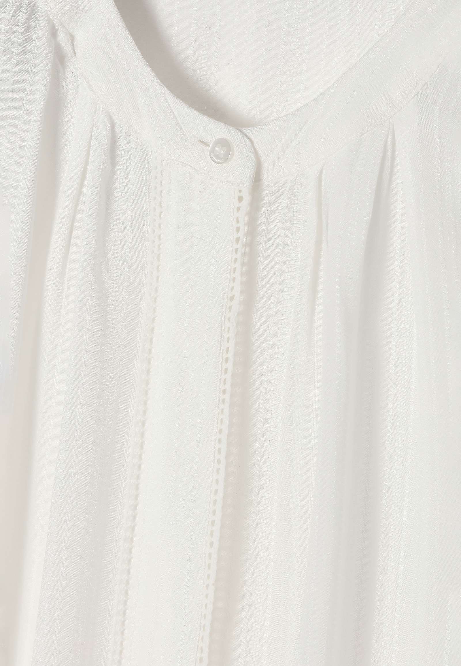 LADIES' JACQUARD BLOUSE AVAN LADIES' JACQUARD BLOUSE AVAN ECRU 82284