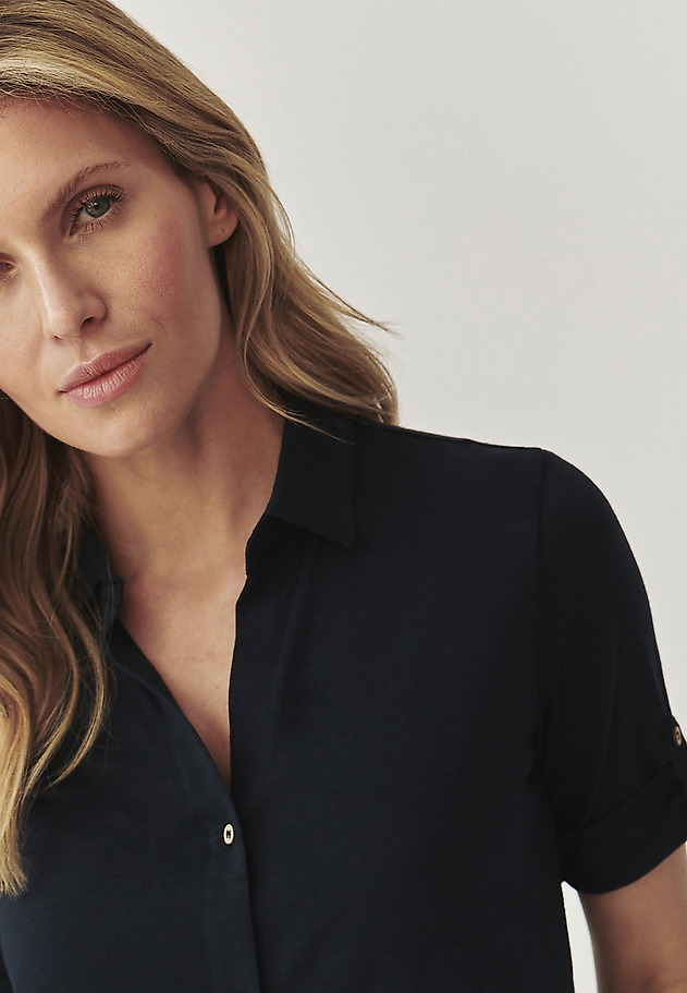 LADIES’ SHIRT WITH ROLLED-UP SLEEVES - TETI LADIES’ SHIRT WITH ROLLED-UP SLEEVES - TETI GRANATOWY 4