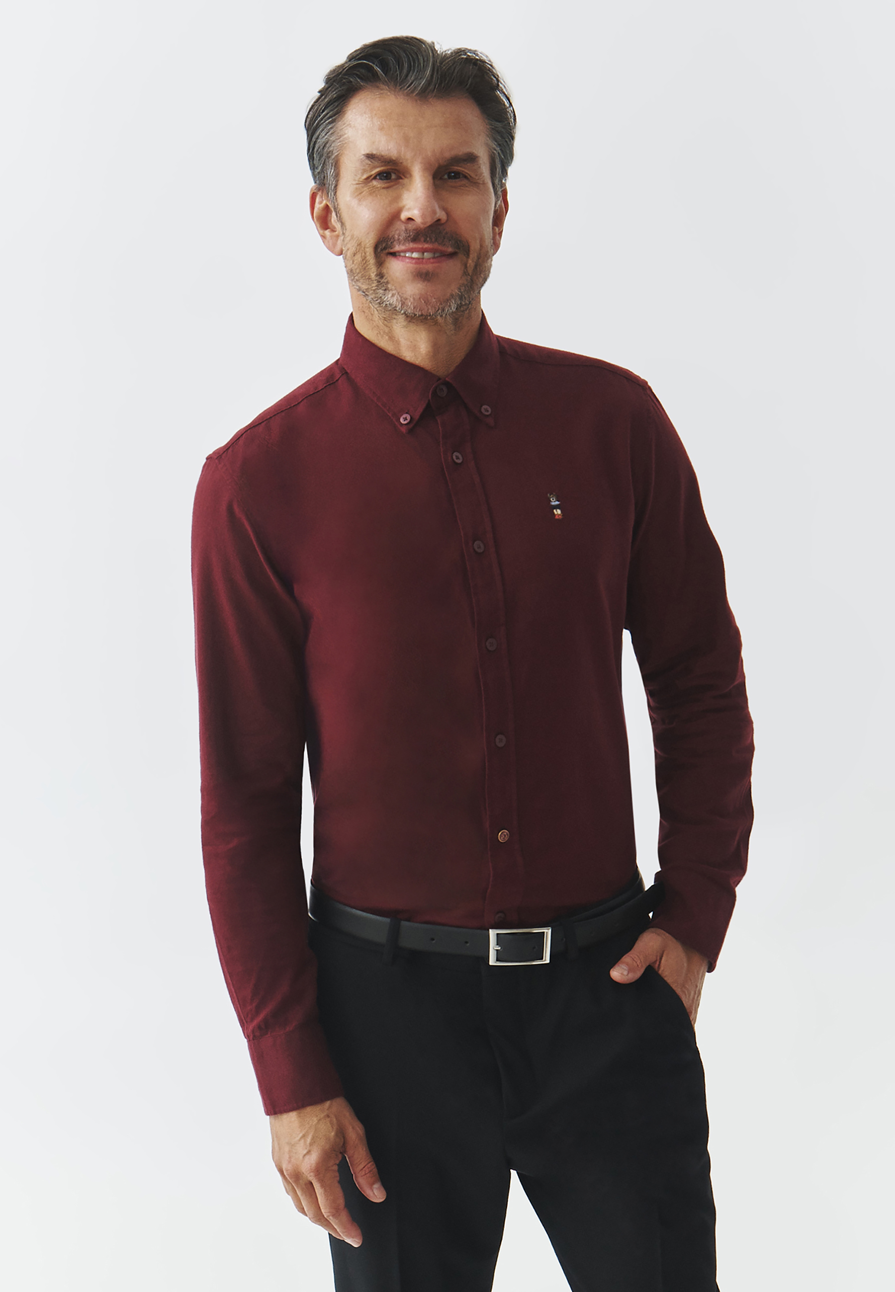 BAWEŁNIANA KOSZULA MĘSKA O DOPASOWANYM KROJU — MARCO 5 CZERWONY 2