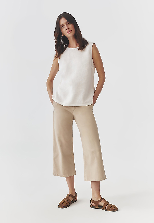 CLASSIC LADIES’ SLEEVELESS BLOUSE - GERDI CLASSIC LADIES’ SLEEVELESS BLOUSE - GERDI ECRU 2