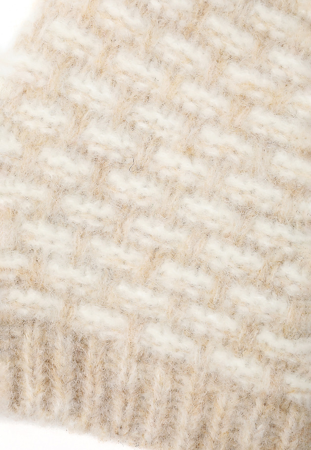 LADIES' KNITTED BEANIE IN BRICK PATTERN — SAPI LADIES' KNITTED BEANIE IN BRICK PATTERN — SAPI BEŻOWY 3