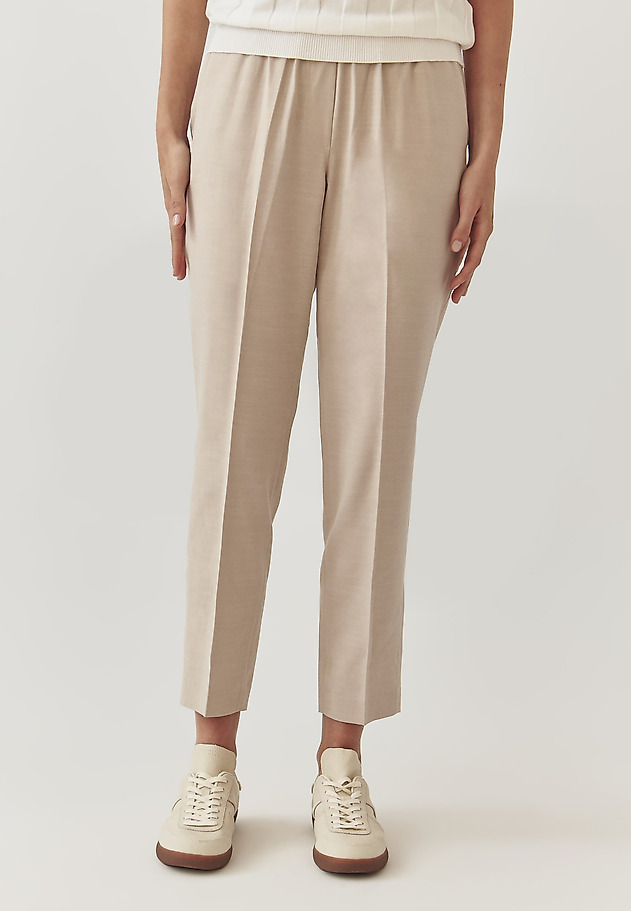 LADIES’ PANTS WITH ELASTIC AROUND THE WAIST - MILTI LADIES’ PANTS WITH ELASTIC AROUND THE WAIST - MILTI BEŻOWY 2