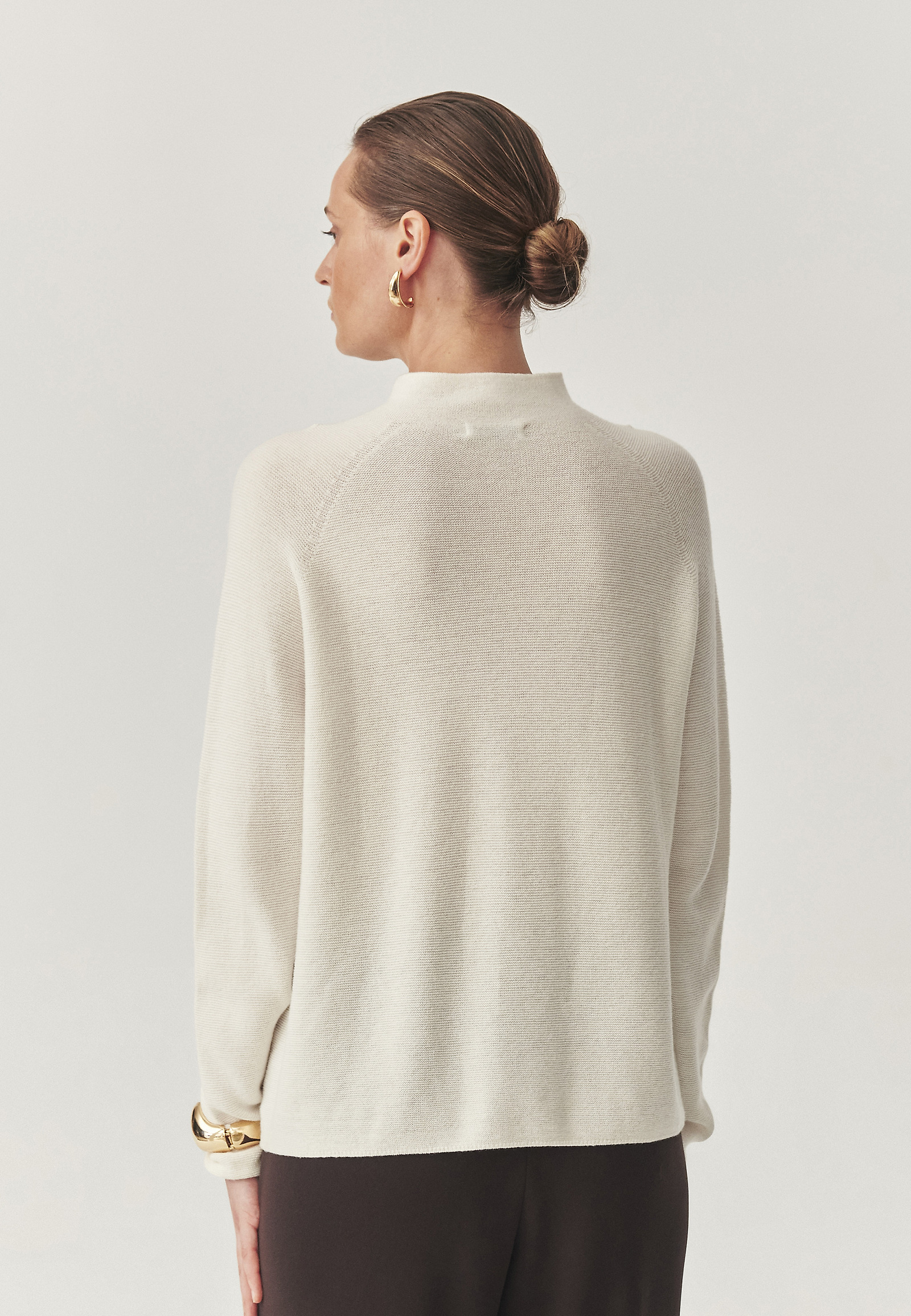 SWETER Z PÓŁGOLFEM I DOMIESZKĄ WEŁNY - JOLIE SWETER Z PÓŁGOLFEM I DOMIESZKĄ WEŁNY - JOLIE ECRU 114810