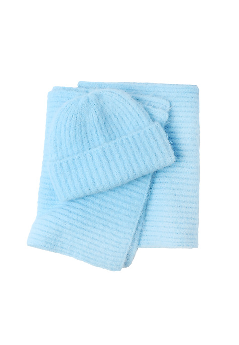 ȘAPCĂ DE DAMĂ TRICOTATĂ DE CULOARE PASTELATĂ — NENA ALBASTRU 2