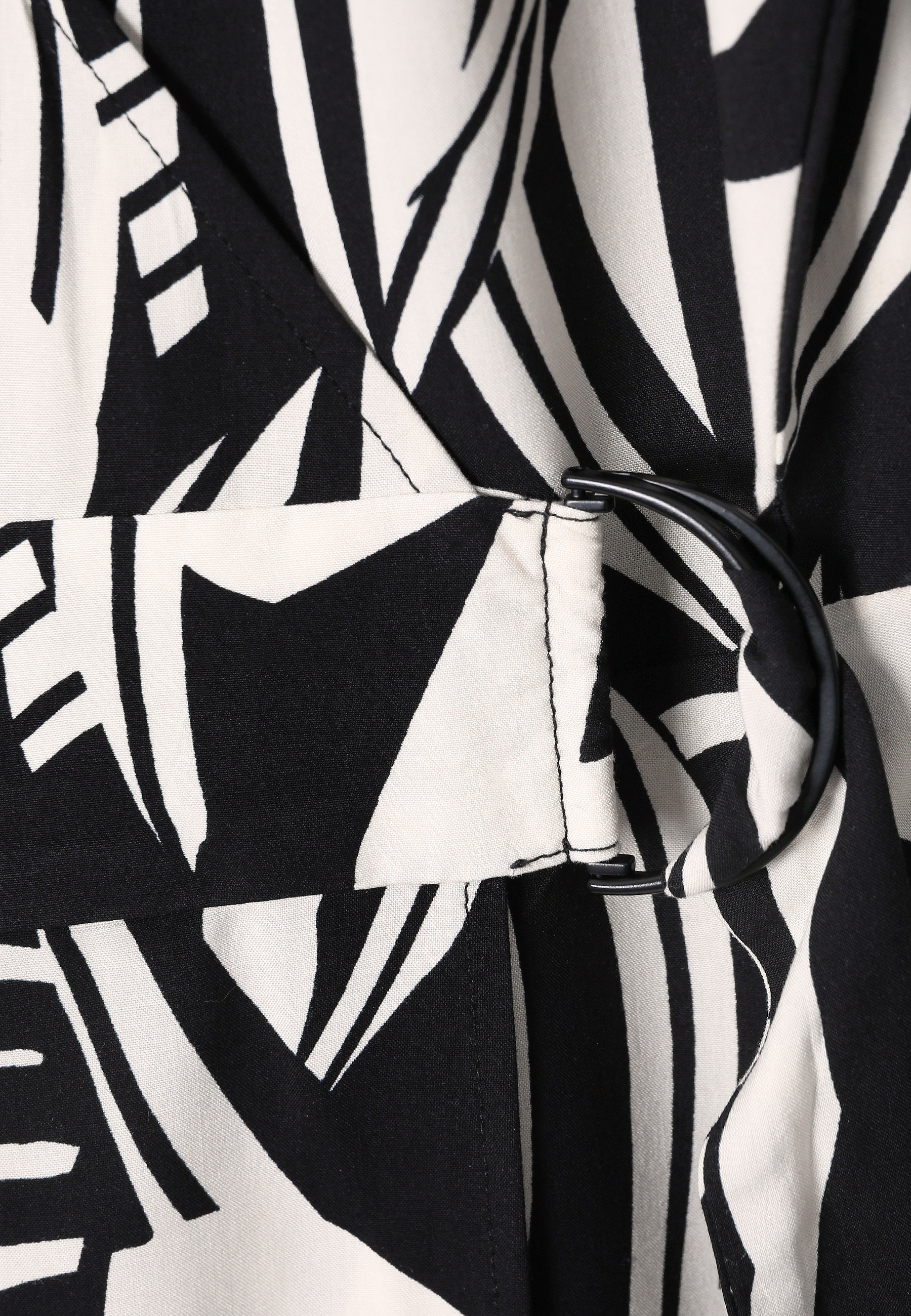 KOPERTOWA SUKIENKA Z AUTORSKIM WZOREM - GOLTE 1 CZARNY 2