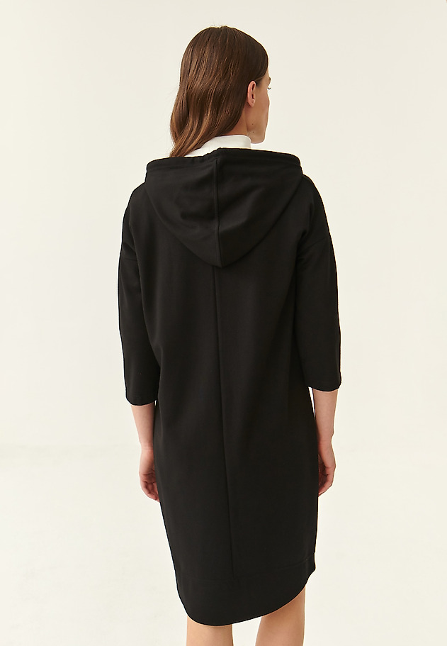 DRESS SWEATSHIRT WITH A HOOD SEMIRA DRESS SWEATSHIRT WITH A HOOD SEMIRA BLACK 4