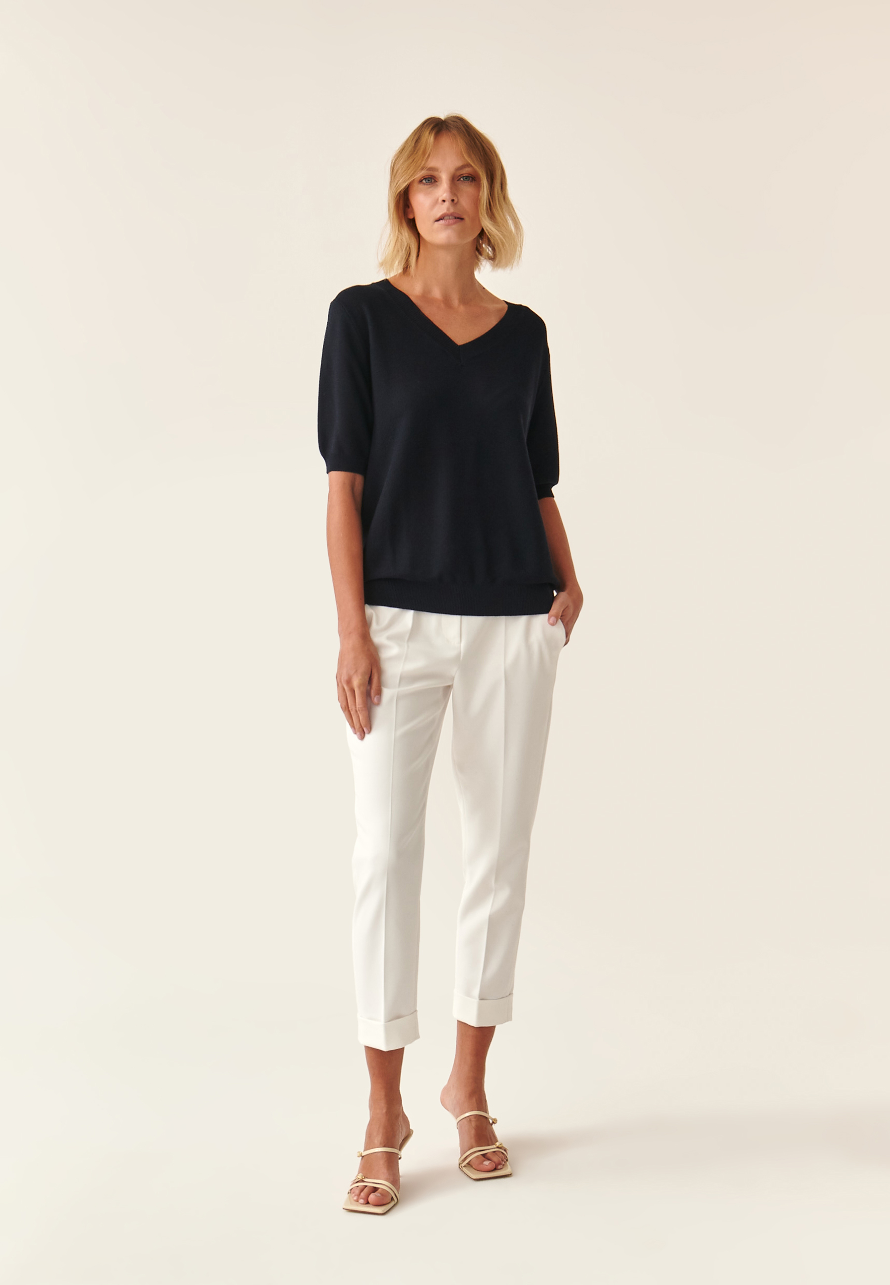 SWETER DAMSKI Z KRÓTKIM RĘKAWEM FOKIA