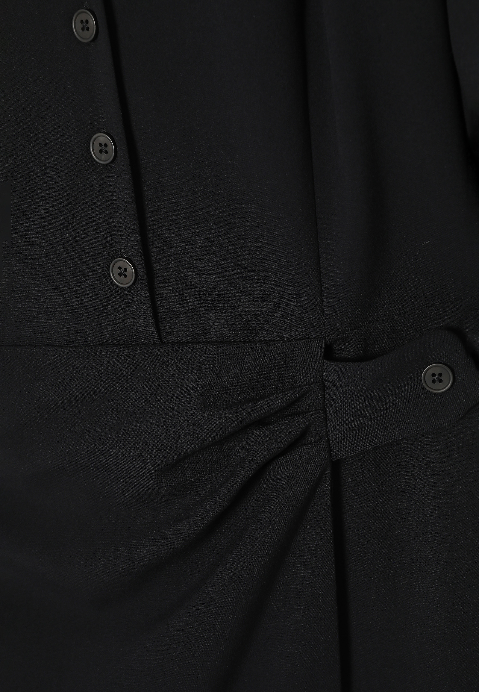 TKANINOWA SUKIENKA  Z MARSZCZENIEM I RĘKAWEM 3/4 — FINCA TKANINOWA SUKIENKA  Z MARSZCZENIEM I RĘKAWEM 3/4 — FINCA CZARNY 101867