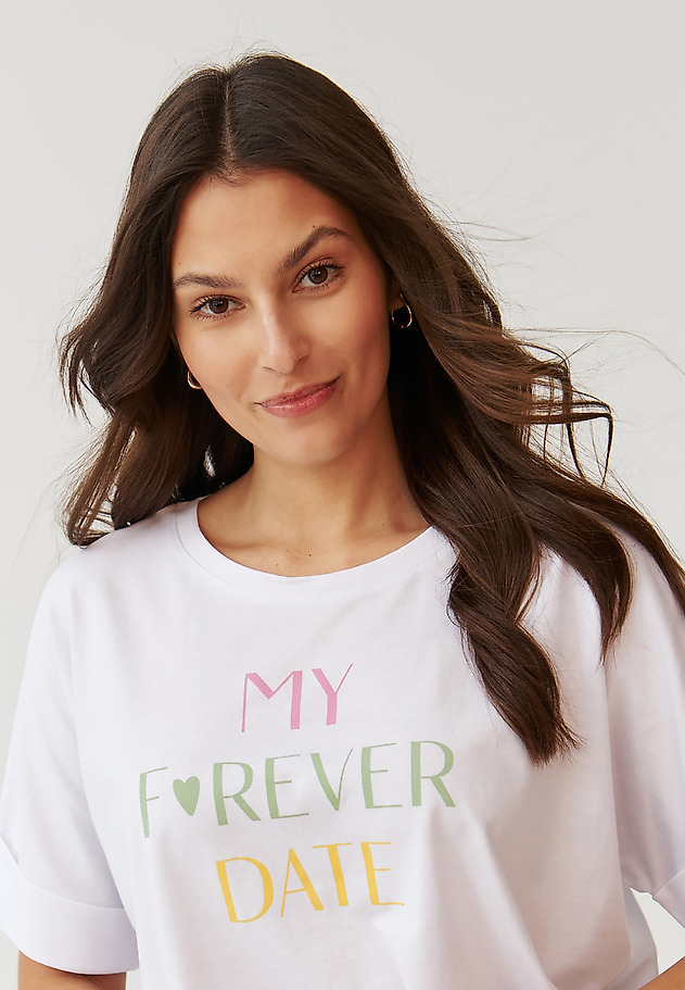 COMFORTABLE LADIES’ T-SHIRT WITH PRINTED INSCRIPTION - LIKE 1 COMFORTABLE LADIES’ T-SHIRT WITH PRINTED INSCRIPTION - LIKE 1 BIAŁY 1