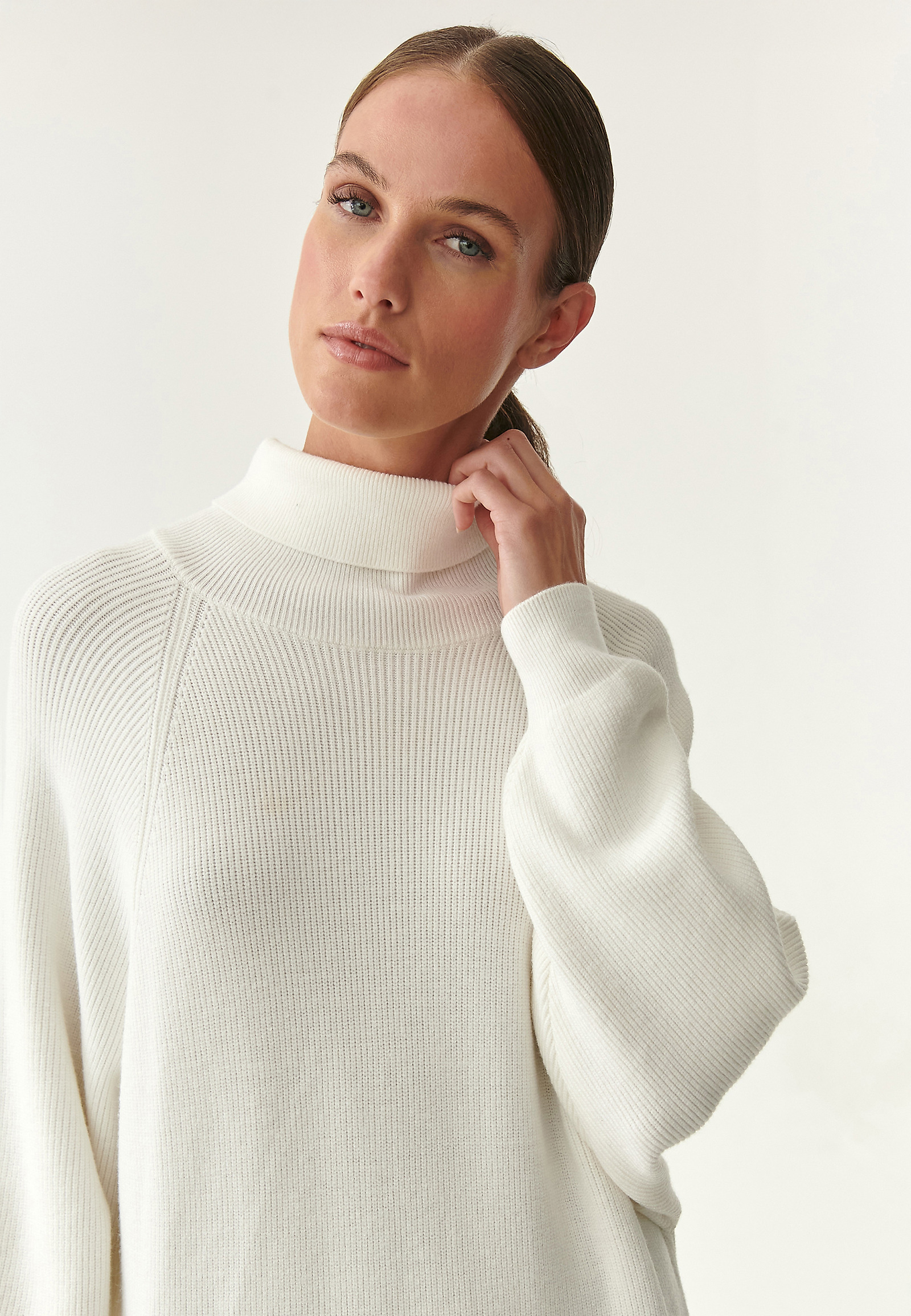 LADIES' KNITTED OVERSIZED DRESS RONESI LADIES' KNITTED OVERSIZED DRESS RONESI ECRU 84700