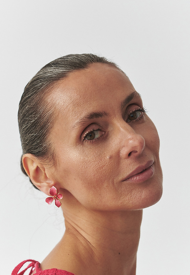 FLORAL EARRINGS — SPARKLY FLORAL EARRINGS — SPARKLY RED 2