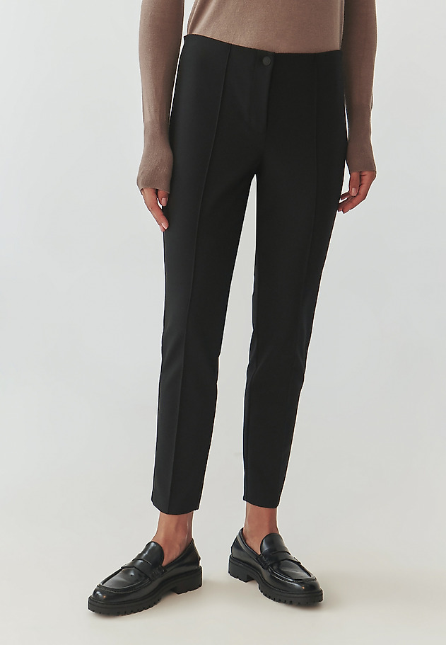 FITTED FABRIC LADIES PANTS WITH STITCHED EDGE - DERIA FITTED FABRIC LADIES PANTS WITH STITCHED EDGE - DERIA CZARNY 3