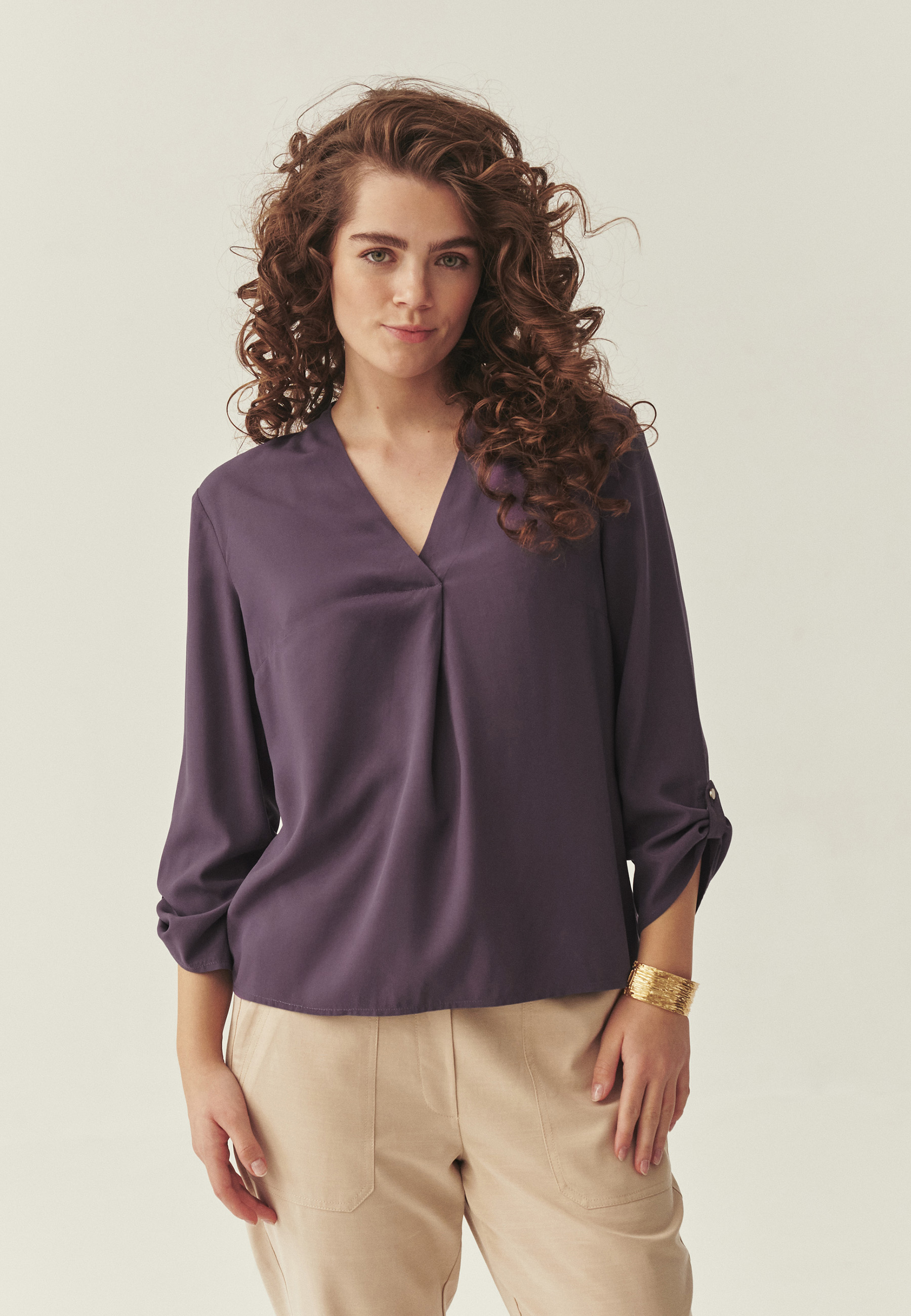 KLASYCZNA BLUZKA Z WISKOZY LENZING™ ECOVERO™ - ELMI FIOLETOWY 2
