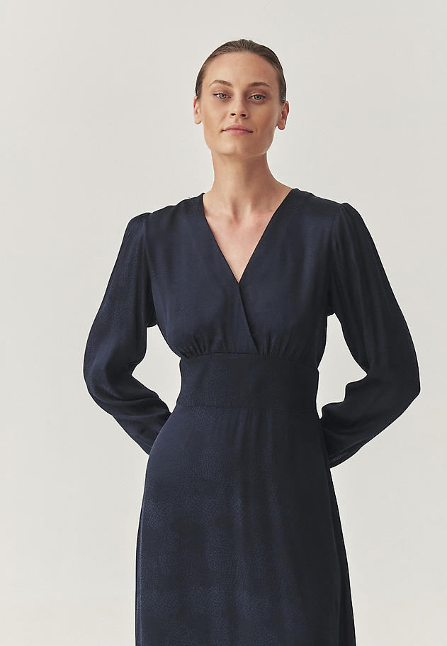 VISCOSE MIDI DRESS - TELIA 1 VISCOSE MIDI DRESS - TELIA 1 NAVY BLUE 1