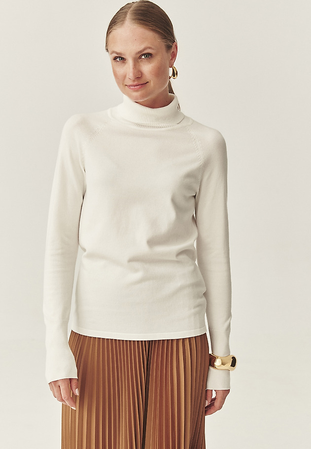 CLASSIC TURTLENECK JUMPER - NEKOKI CLASSIC TURTLENECK JUMPER - NEKOKI ECRU 2