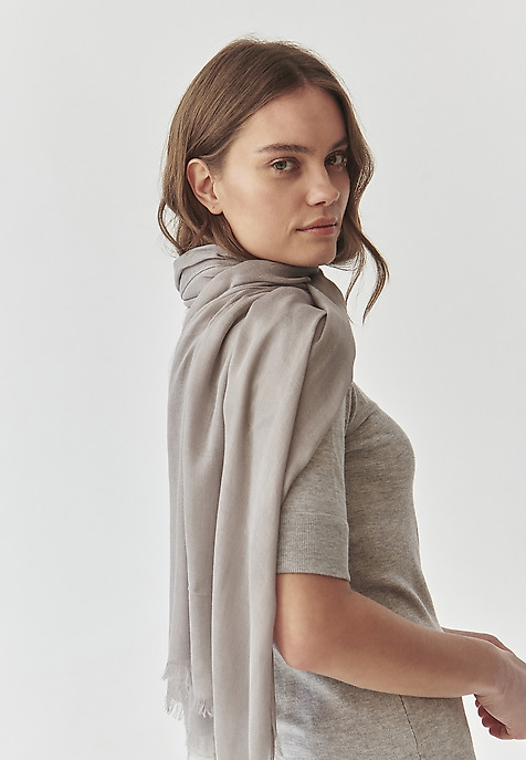 SZALIK DAMSKI MODIKA SZALIK DAMSKI MODIKA