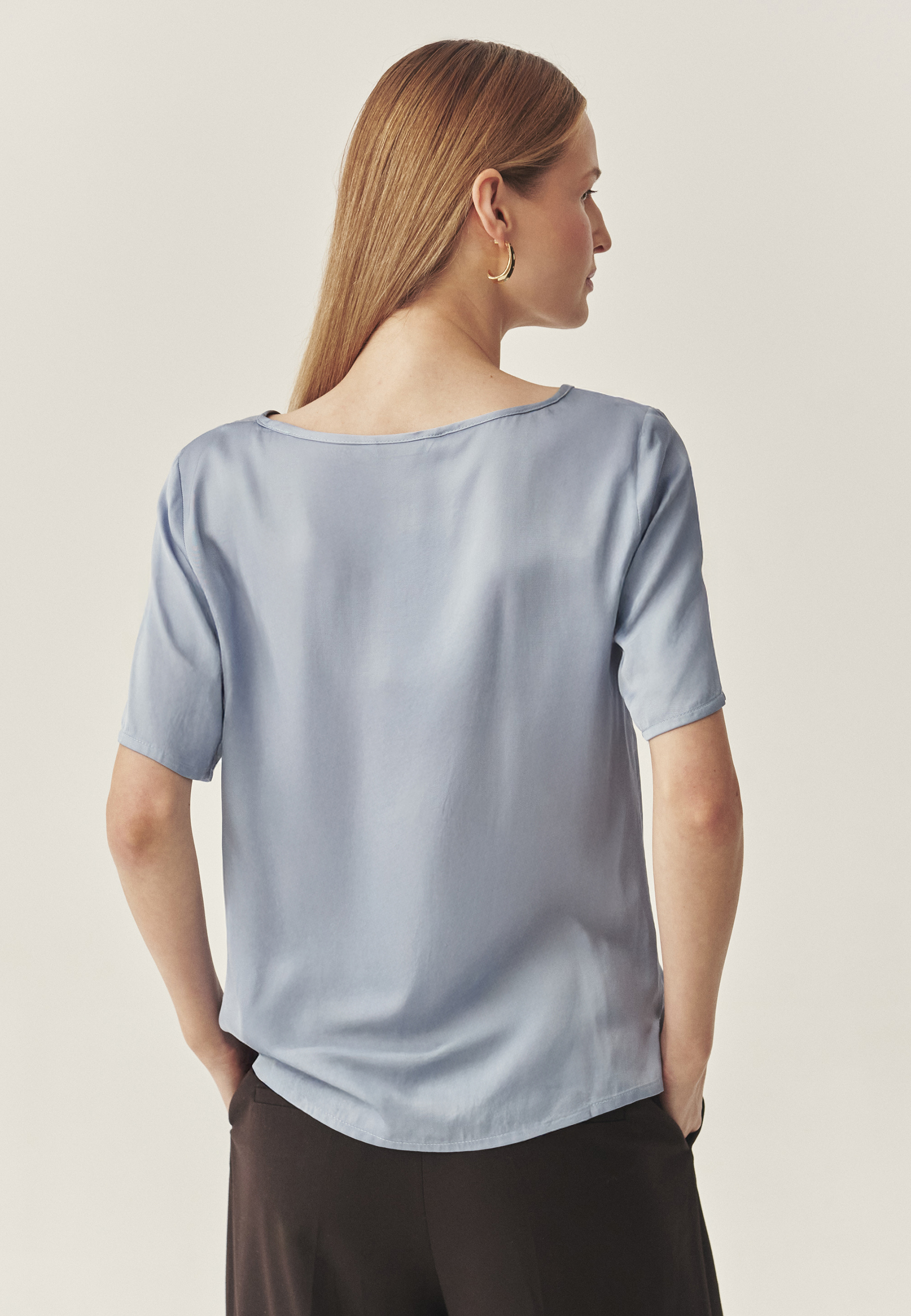 BLUZĂ DE DAMĂ, DIN SATIN, CU MÂNECI SCURTE - MEKONGA ALBASTRU 2