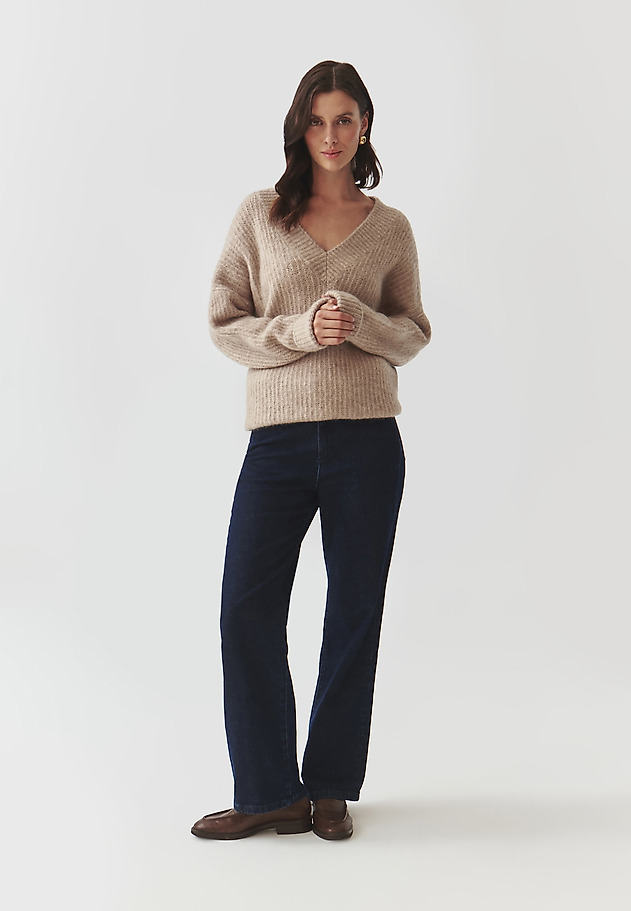 LADIES' OVERSIZE JUMPER WITH A CREW NECKLINE — ONYX LADIES' OVERSIZE JUMPER WITH A CREW NECKLINE — ONYX BEŻOWY 2