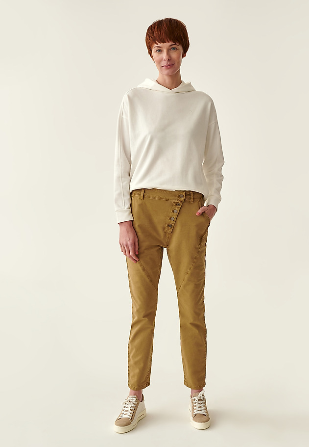 PANTALONI DE DAMĂ BOYFRIEND FIGA PANTALONI DE DAMĂ BOYFRIEND FIGA BEJ 1