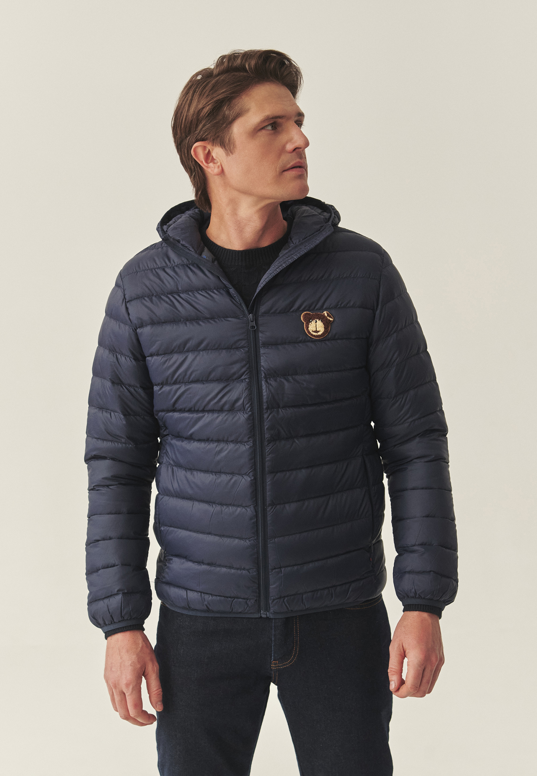 MĘSKA KURTKA PUCHOWA Z NASZYWKĄ Z MISIEM USZATKIEM ANGELO GRANATOWY 2