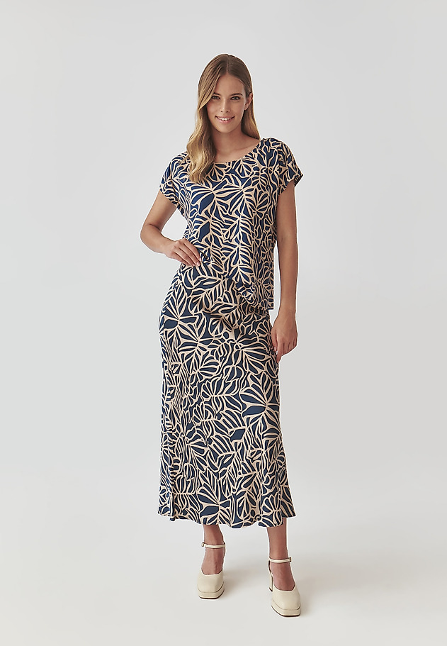 ŽENSKA VZORČASTA BLUZA Z MINI ROKAVI - PRINTI ŽENSKA VZORČASTA BLUZA Z MINI ROKAVI - PRINTI VEČBARVNA 2