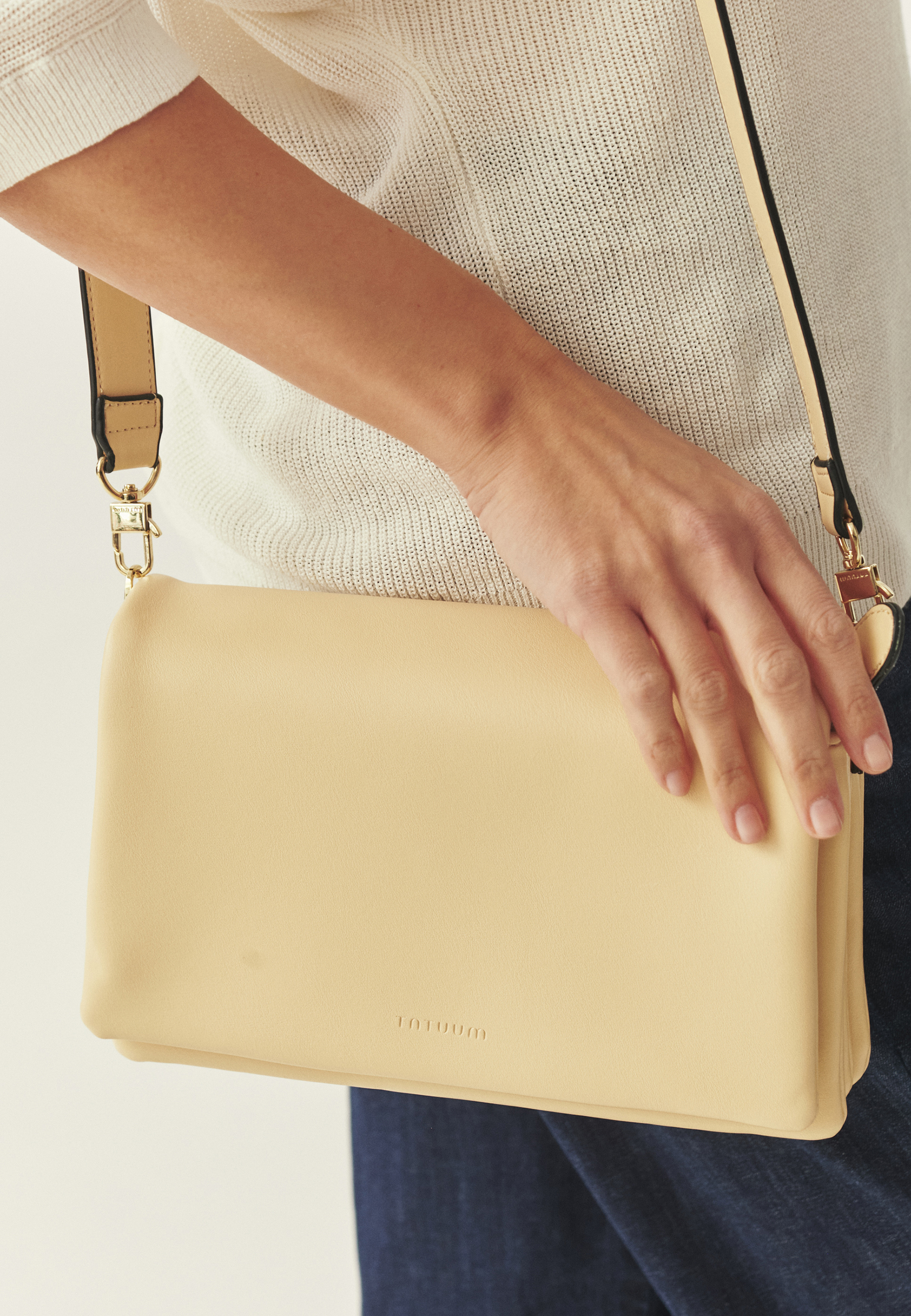 MAŁA TORBA DAMSKA - CARESSA