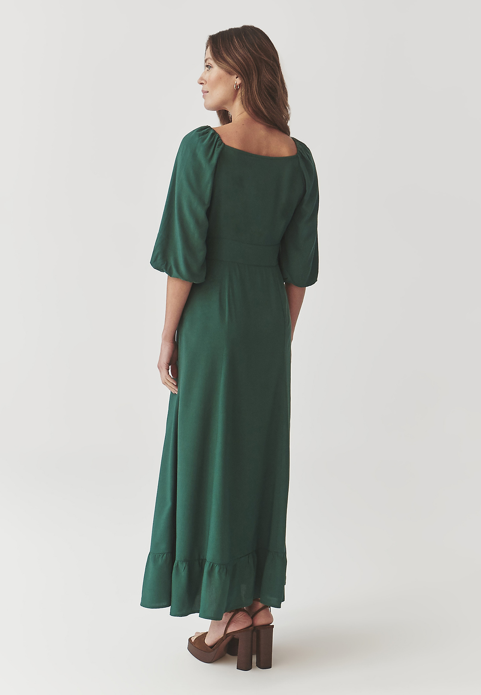 WISKOZOWA MAXI SUKIENKA Z FALBANKĄ - KONKIRO WISKOZOWA MAXI SUKIENKA Z FALBANKĄ - KONKIRO ZIELONY 98165