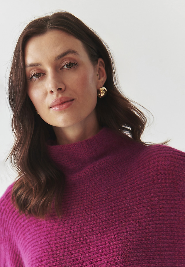 LADIES' TURTLENECK JUMPER WITH WIDE SLEEVES — MAZZY 1 LADIES' TURTLENECK JUMPER WITH WIDE SLEEVES — MAZZY 1 FIOLETOWY 5